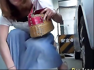 Japanese hos piss outside 10 min HD
